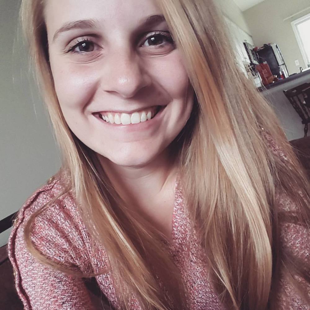 Meet your Posher, Ashley